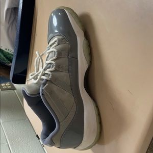 Jordan 11 cool greys